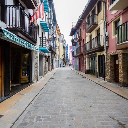 Old Town Home Bermeo Bagian luar foto