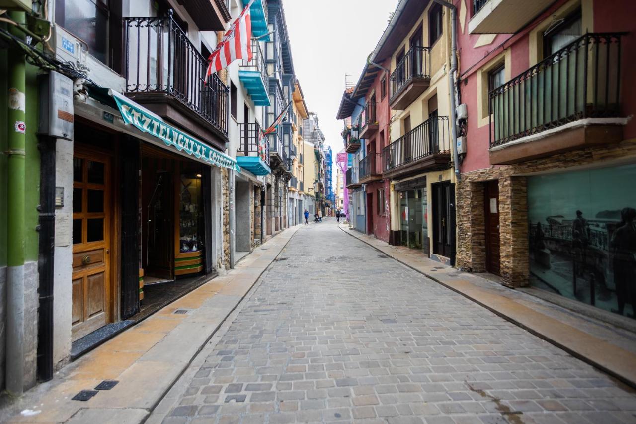 Old Town Home Bermeo Bagian luar foto
